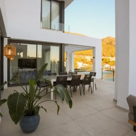 Buenavista Hills Casa Arce 4 Bedroom With Seaviews Villa Málaga