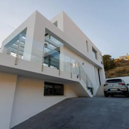 Buenavista Hills Casa Arce 4 Bedroom With Seaviews * Málaga
