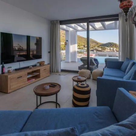 Buenavista Hills Casa Arce 4 Bedroom With Seaviews Málaga