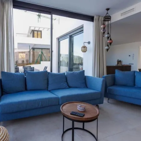 Buenavista Hills Casa Arce 4 Bedroom With Seaviews Malaga
