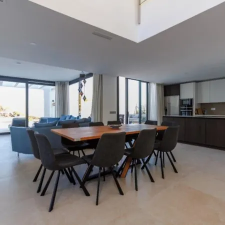 Buenavista Hills Casa Arce 4 Bedroom With Seaviews * Malaga